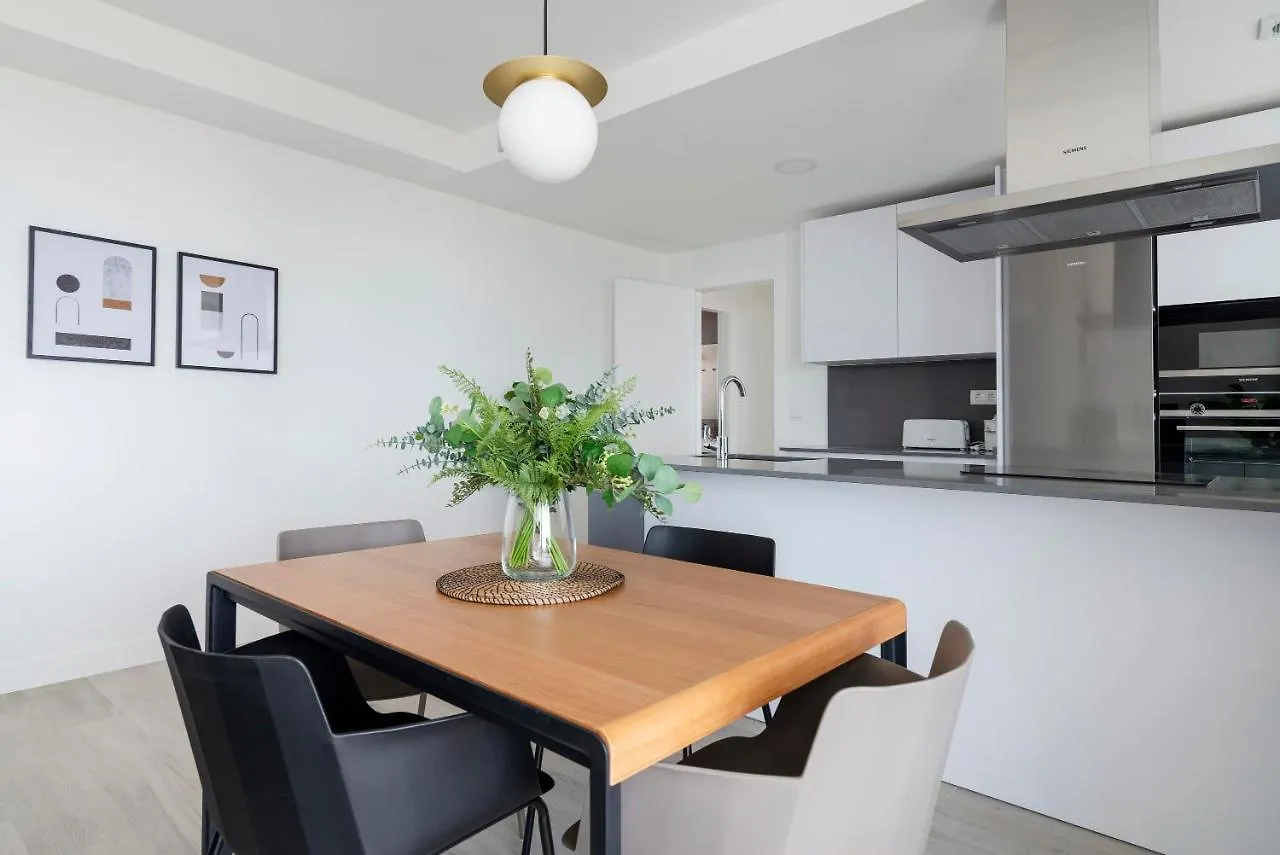 Central Apartment With A View Mijas